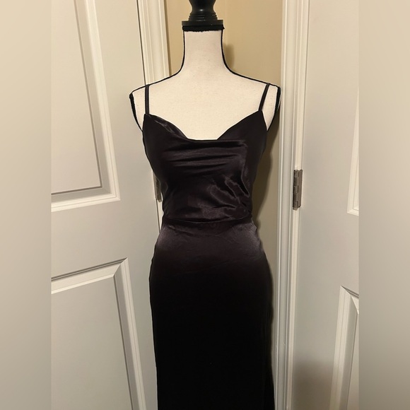Elegant Black Satin formal Evening Gown/wedding dress, prom dress- open back - Picture 2 of 8